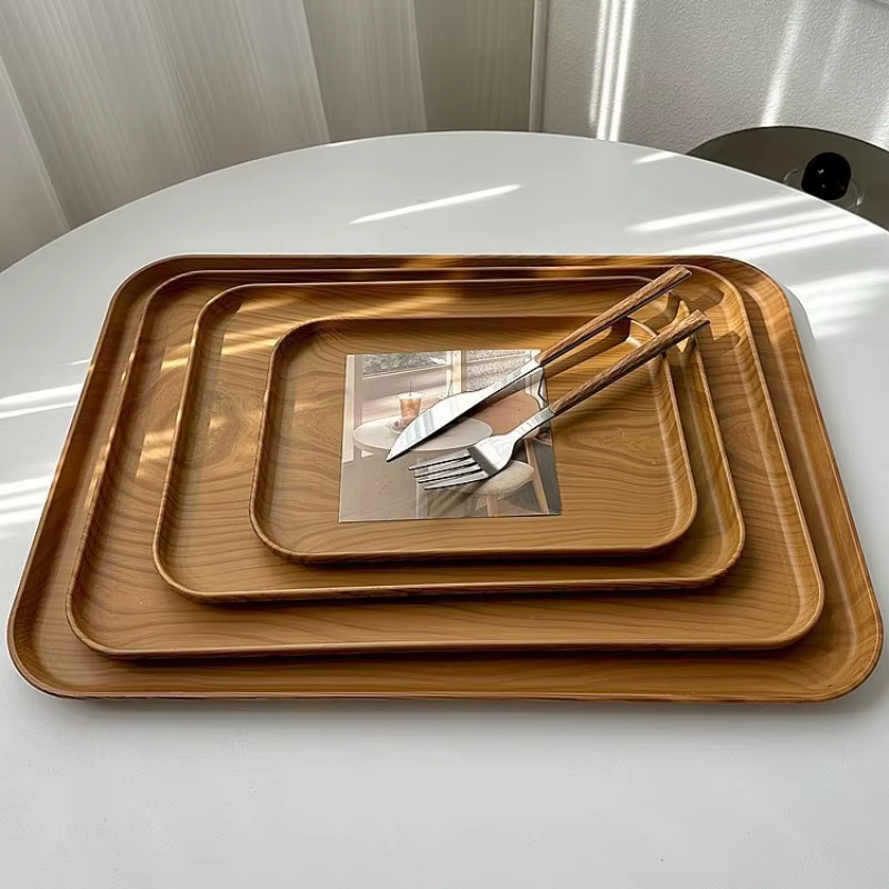 Plateau de service en plastique