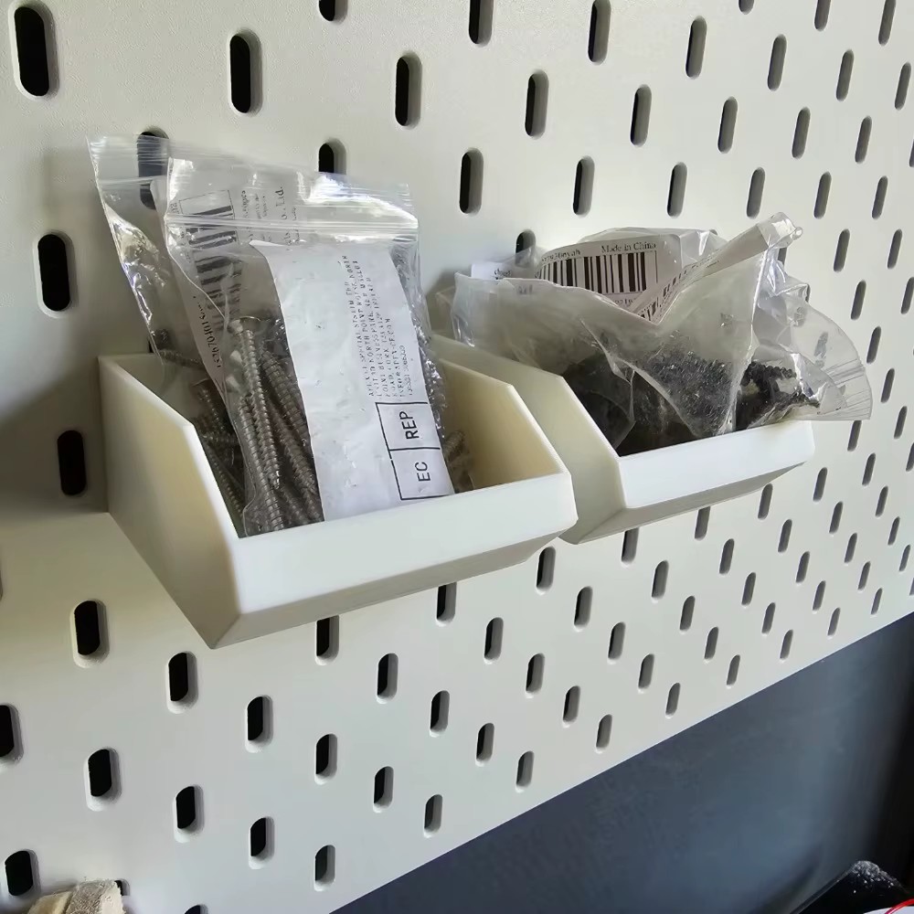 Organisateur de pièces d'outils en plastique pour gagner de la place - Boîte de rangement suspendue pour garage