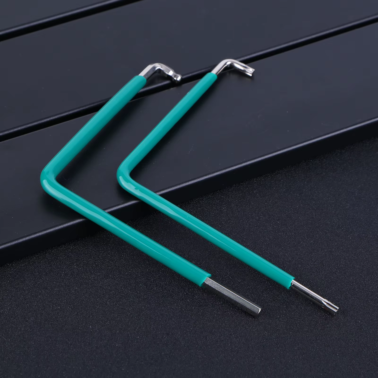 Lot de 2 outils de montage de fenêtre avec clés Torx 15/4 mm hexagonales et à tête sphérique pour un ajustement