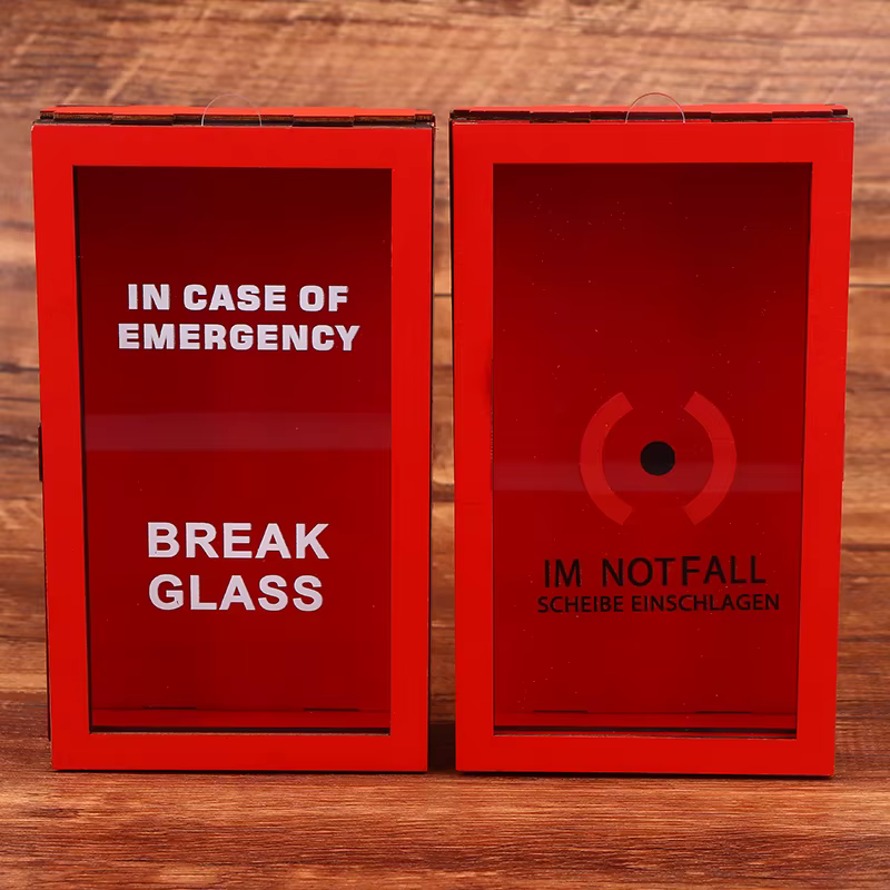 Boîte-cadeau d'urgence amusante avec marteau