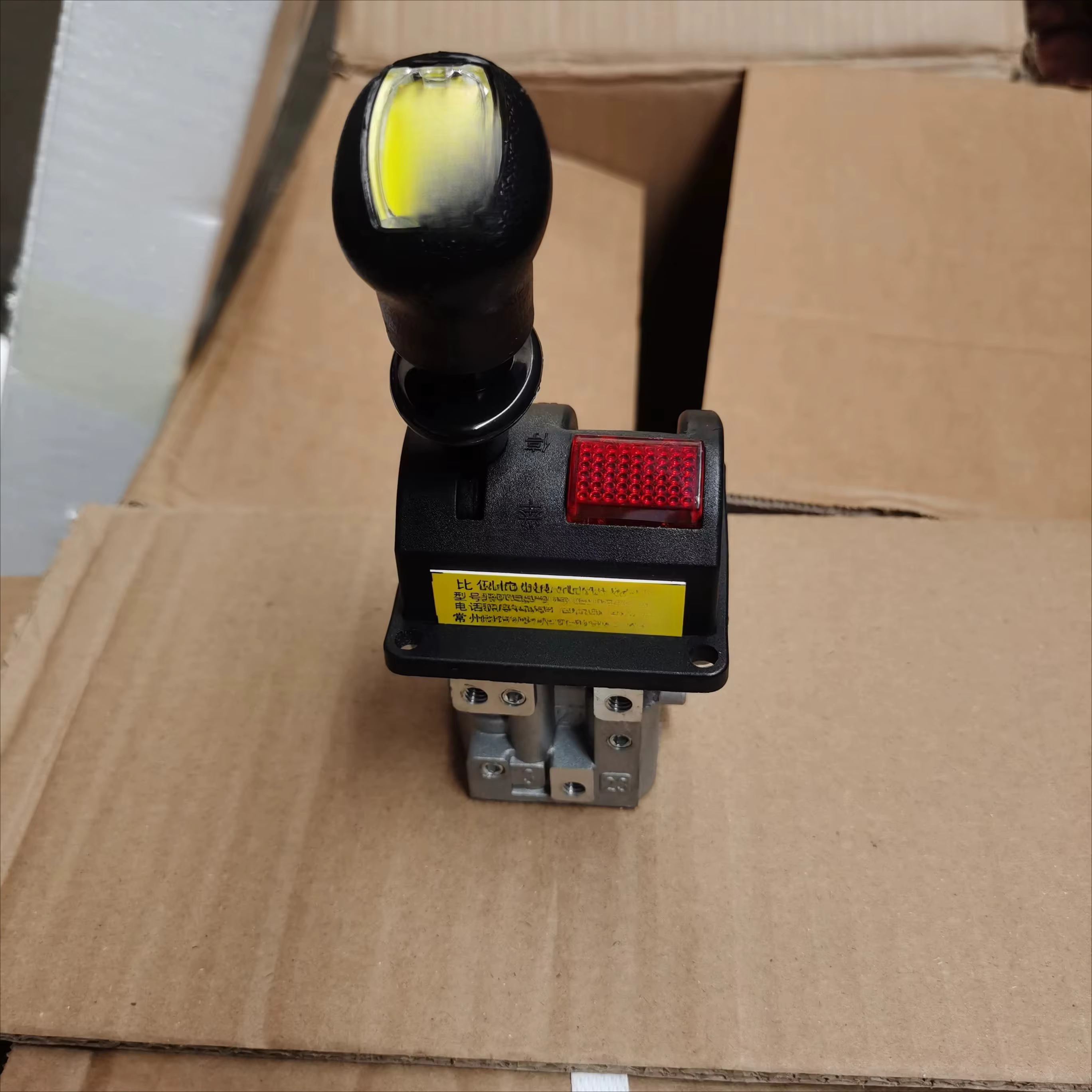 Système de levage hydraulique personnalisé pour camion à benne basculante
