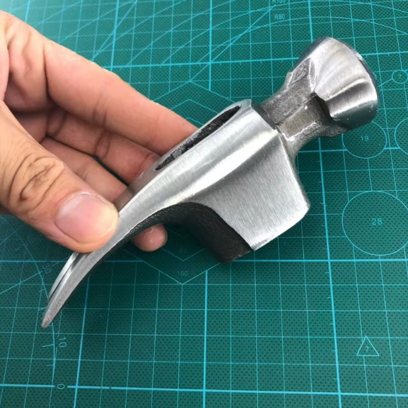 Tête de marteau à griffes en acier à haute teneur en carbone