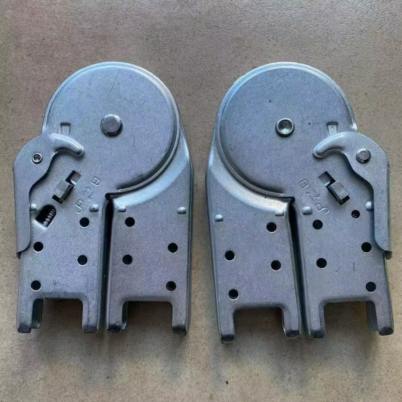 Charnière pliante autobloquante en acier au carbone robuste, haute résistance à la traction, pour pièces d'échelle pliables à usage industriel